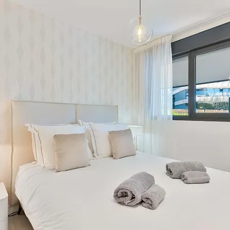 3 Bedroom Oasis 325 With Pool And Gym * Estepona