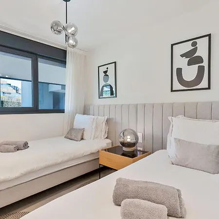 3 Bedroom Oasis 325 With Pool And Gym Lejlighed