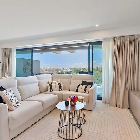 3 Bedroom Oasis 325 With Pool And Gym Lejlighed *