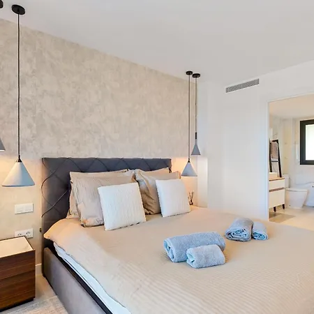 Apartmán 3 Bedroom Oasis 325 With Pool And Gym