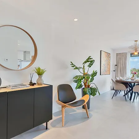 3 Bedroom Oasis 325 With Pool And Gym